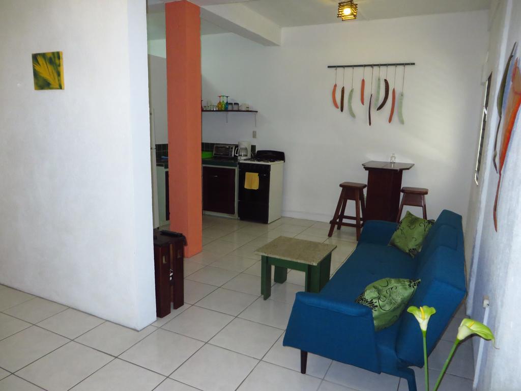 Simberts Apartments Maya Beach Exterior foto
