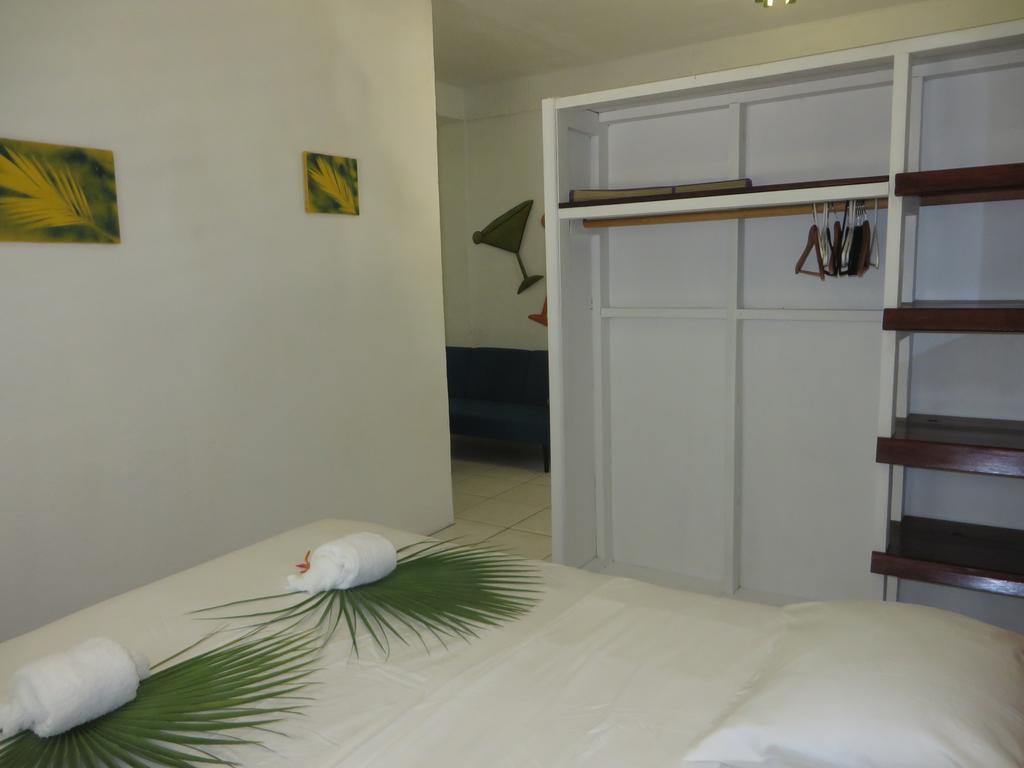 Simberts Apartments Maya Beach Exterior foto
