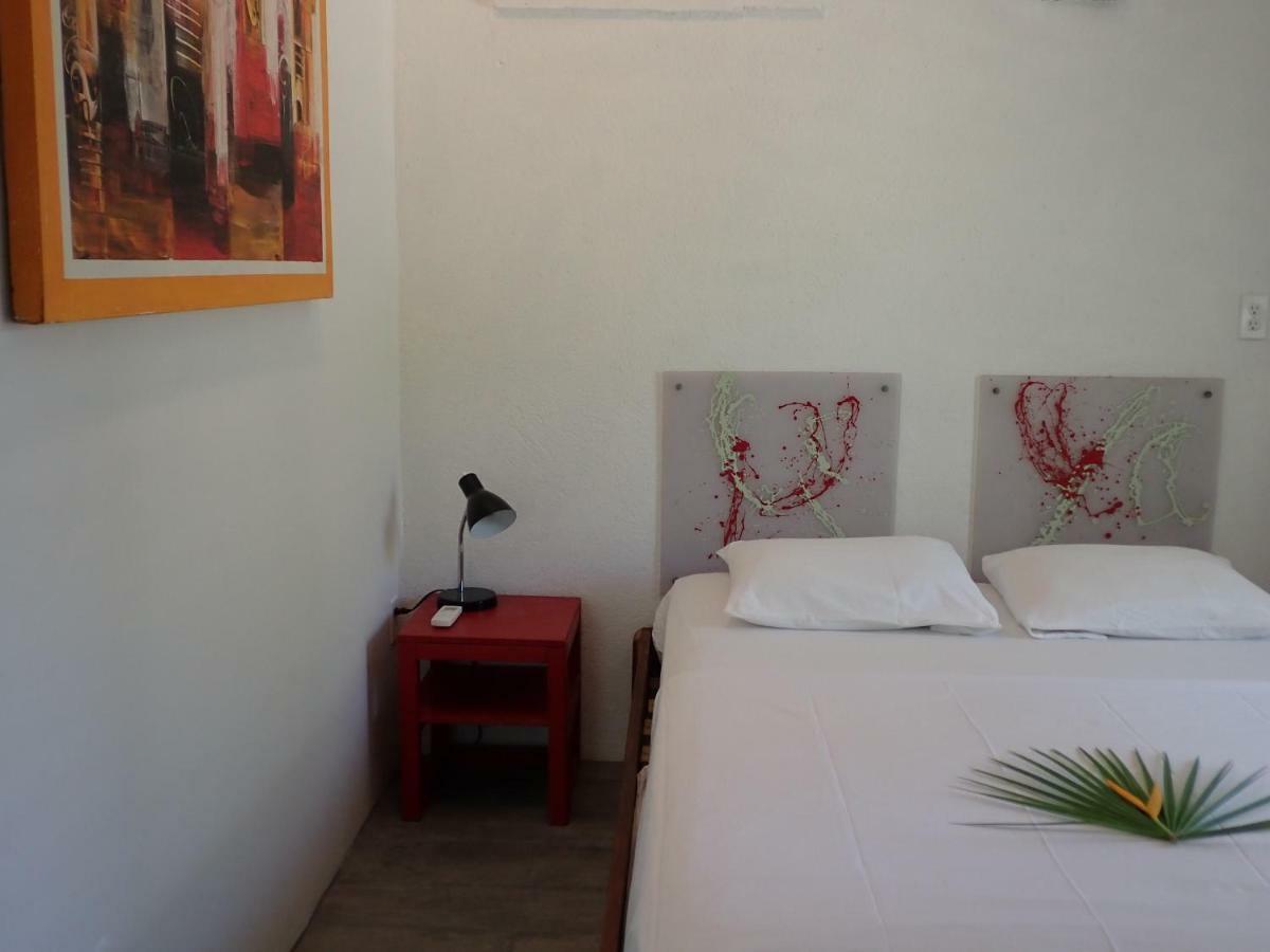 Simberts Apartments Maya Beach Exterior foto